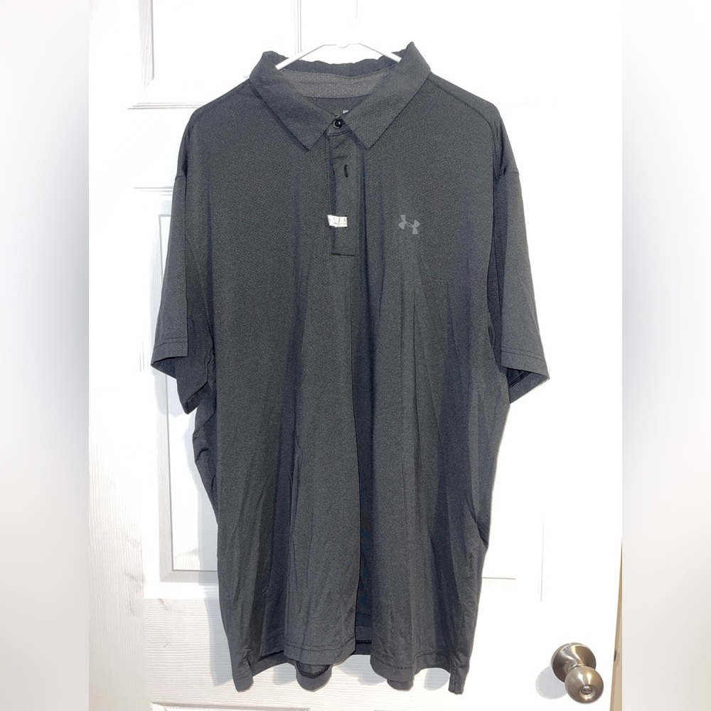 Men’s 2xl black Under Armour polo